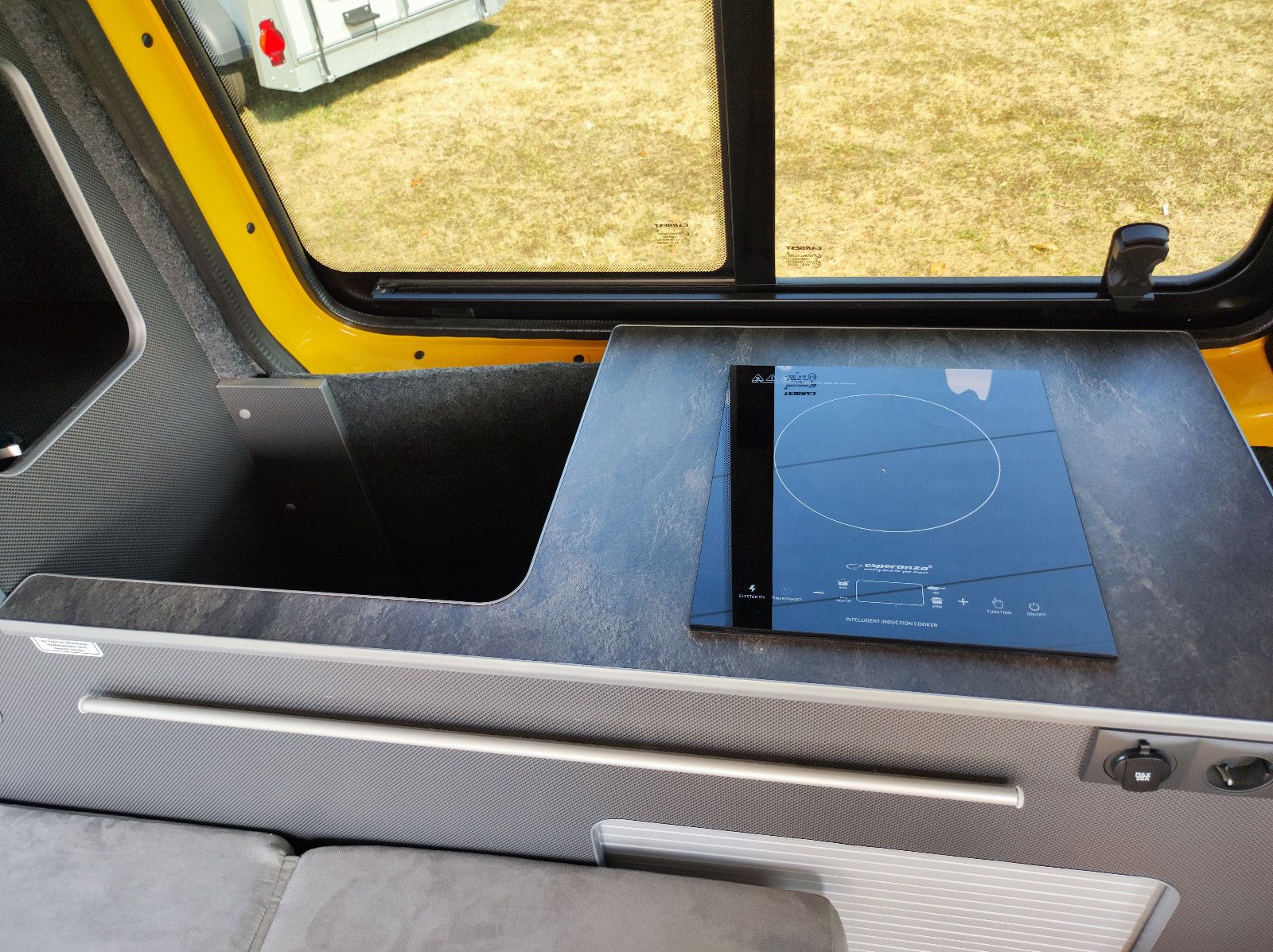 Fahrzeugabbildung Volkswagen T5 Camper