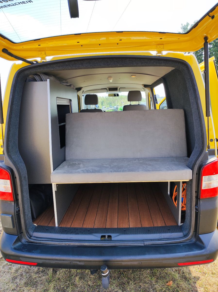 Fahrzeugabbildung Volkswagen T5 Camper