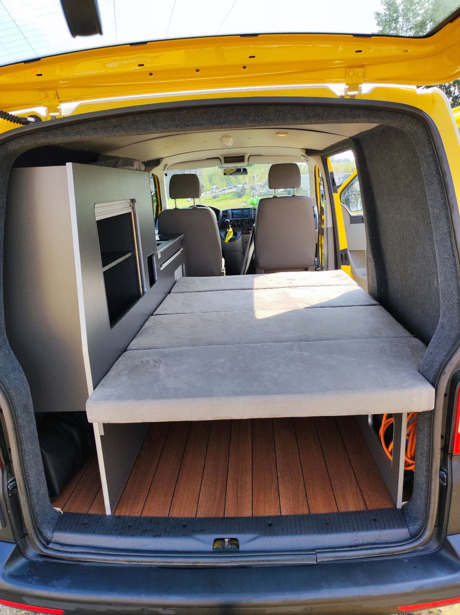 Fahrzeugabbildung Volkswagen T5 Camper